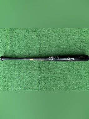 Los Angeles Angels Yoan Moncada Autographed Game Used Cracked Baseball Bat